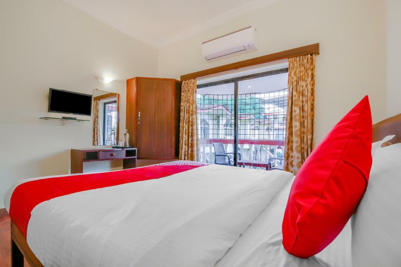 Collection O 45765 Xavier Beach Resort Кандолим Экстерьер фото